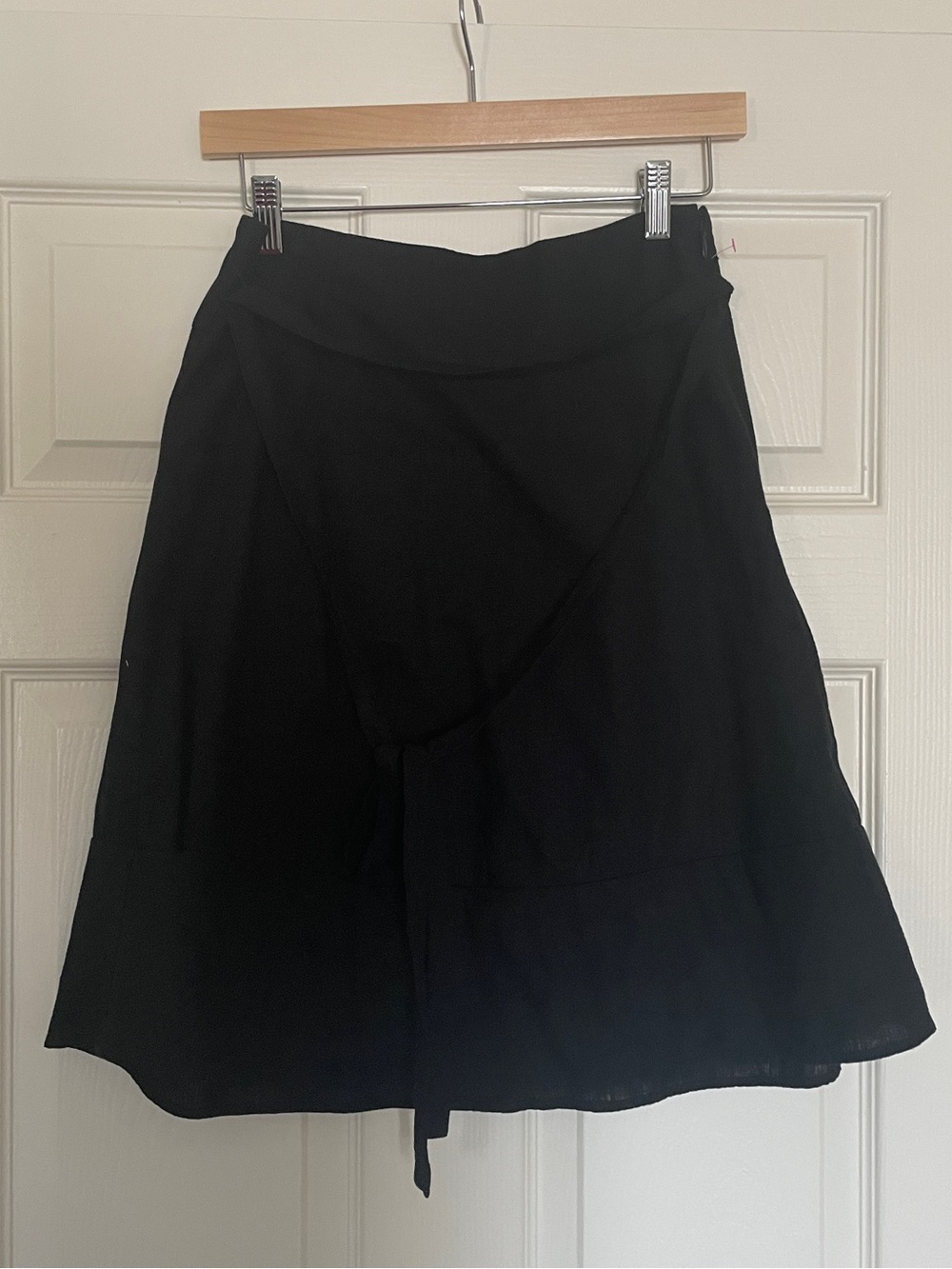 🖤 LOFT Black A-Line Wrap Skirt 🖤